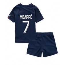 Paris Saint-Germain Kylian Mbappe #7 Hjemmedraktsett Barn 2022-23 Kortermet (+ korte bukser)